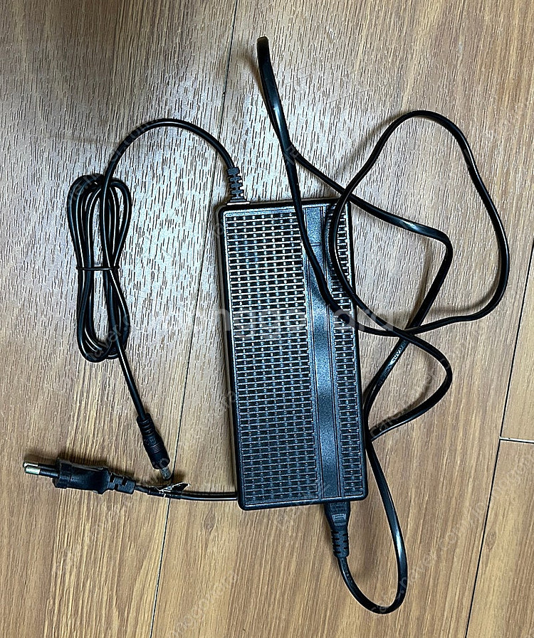 볼트몬스터 VT700 MB20 500W 상태 좋은 전기...--5
