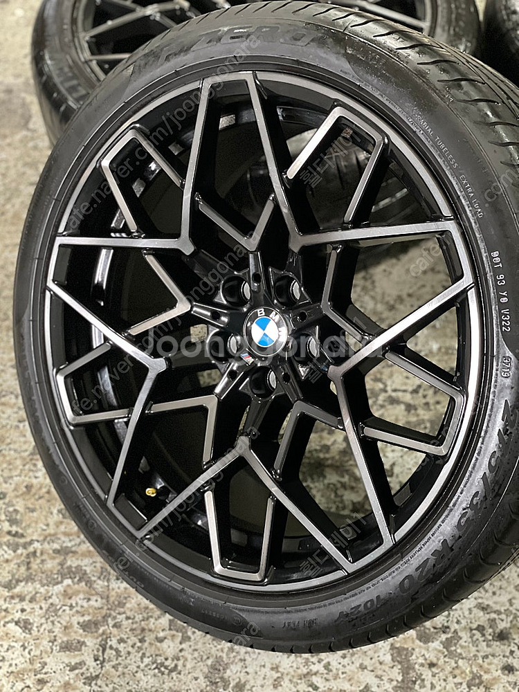 [판매]BMW M8 813M 20인치 휠타이어--5