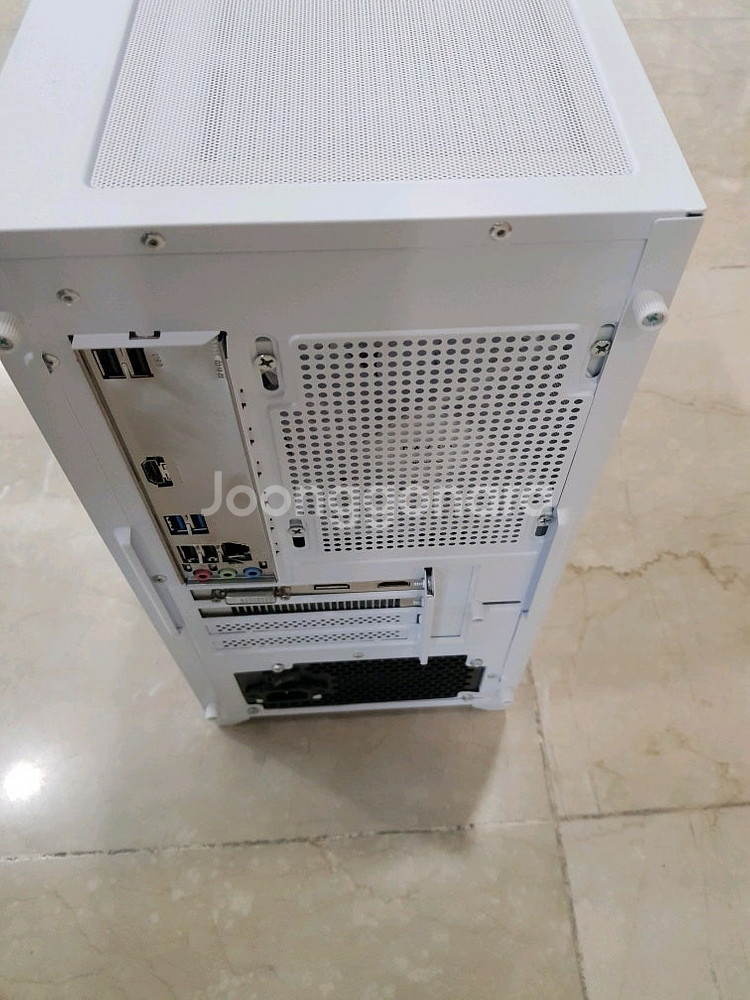 데스크탑 i3 14100f 16램 ssd512 gtx1...--1