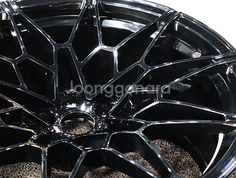 [판매] BMW M4 666M 20인치휠 정품 풀단조휠...--1