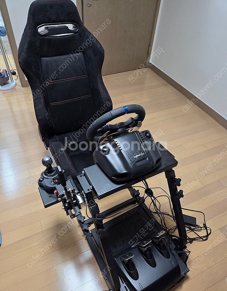 로지텍 G29 레이싱 휠 세트 팝니다--2