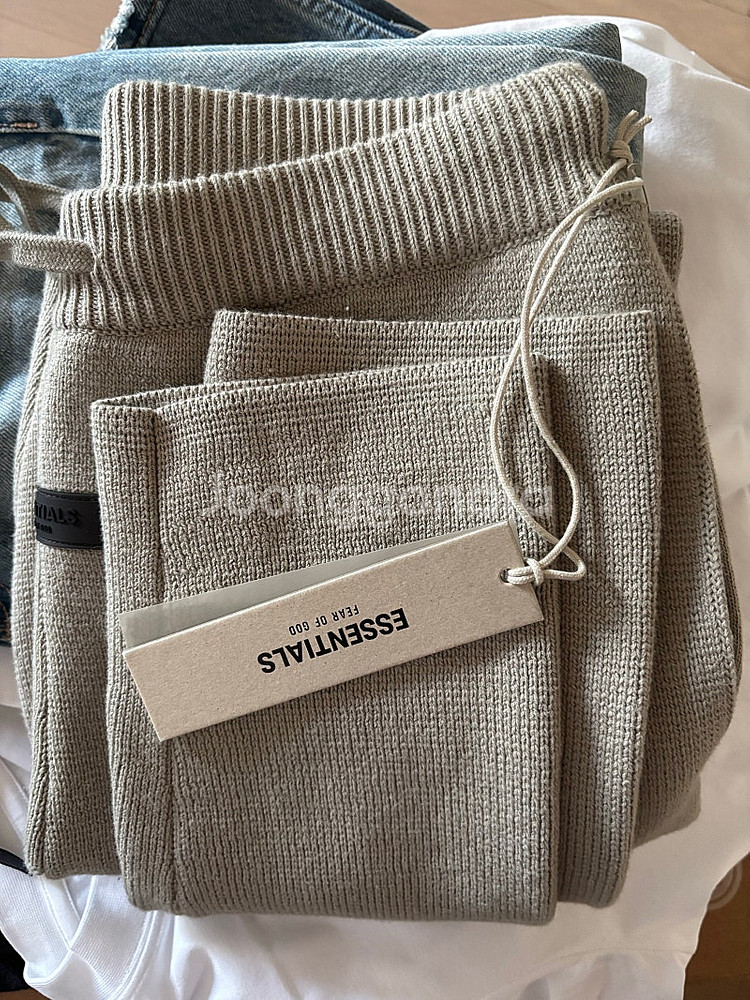 ESSENTIALS 에센셜 피어 오브 갓 여성 씰 컬러...--2