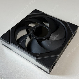 리안리 TL LCD 140