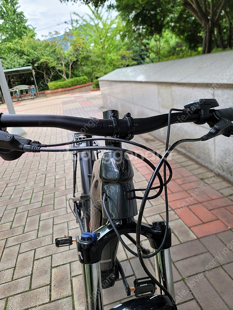 트렉 파워플라이4 E-MTB 전기자전거--5