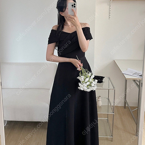 오프숄더 블랙 드레스 (웨딩)