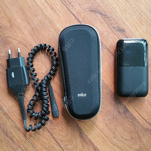 브라운 면도기 7 시리즈, 브라운 휴대용 면도기 TYPE 5603 팝니다