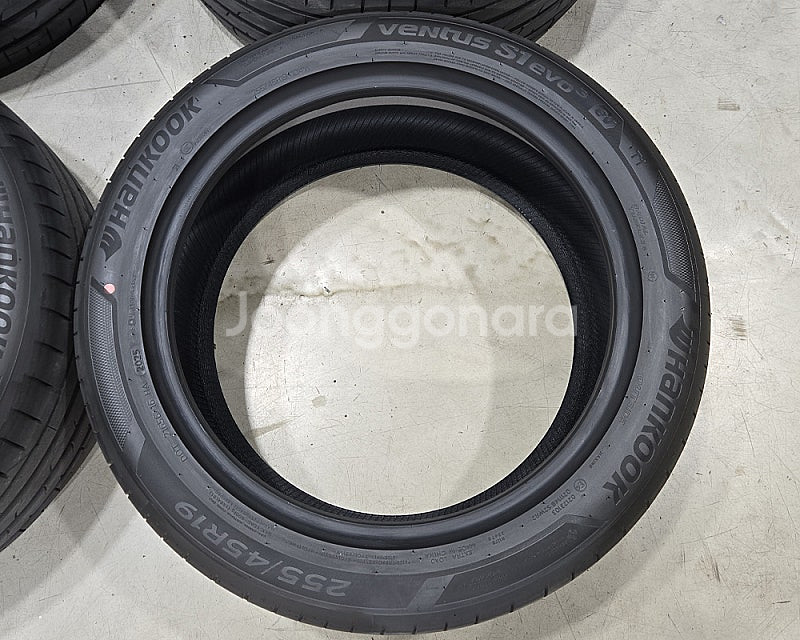 [판매] 테슬라 모델Y 쥬니퍼 S1EVO3 255451...--3