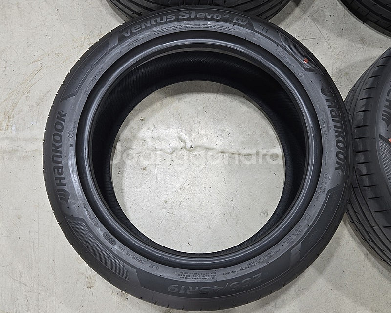 [판매] 테슬라 모델Y 쥬니퍼 S1EVO3 255451...--4