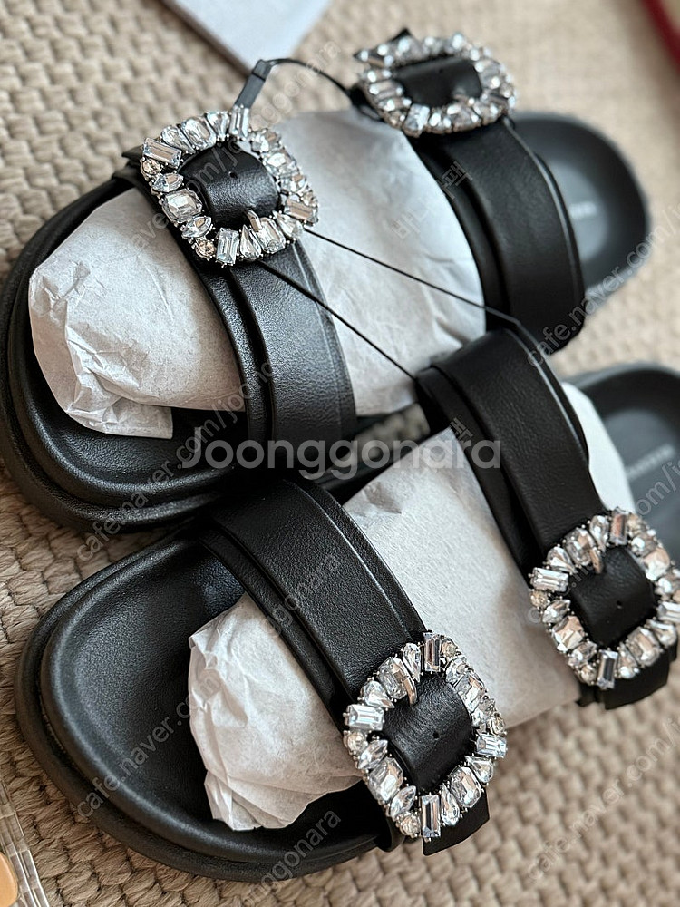 리저브드 보석 뮬 샌들 39사이즈(새상품)--2