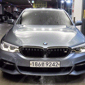 ★특가★ 2330만원 2018년 152,008Km BMW 5시리즈(7세대) 520d xDrive M스포츠팩