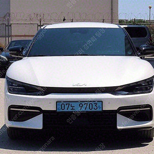 EV6 중고 EV6 중고차 흰색 2022년식 44,024km 롱레인지 GT Line 개인사업자 차량구매