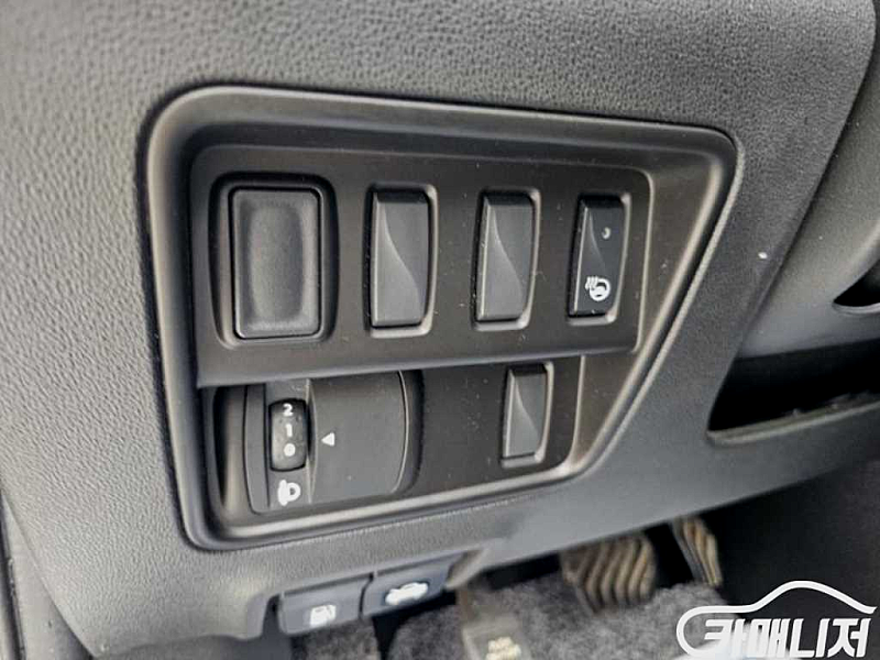 [르노코리아(삼성)]더뉴QM6 2.0 LPe LE 2W...--5