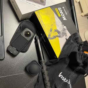 Insta360 X3 액션캠 스노우 번들