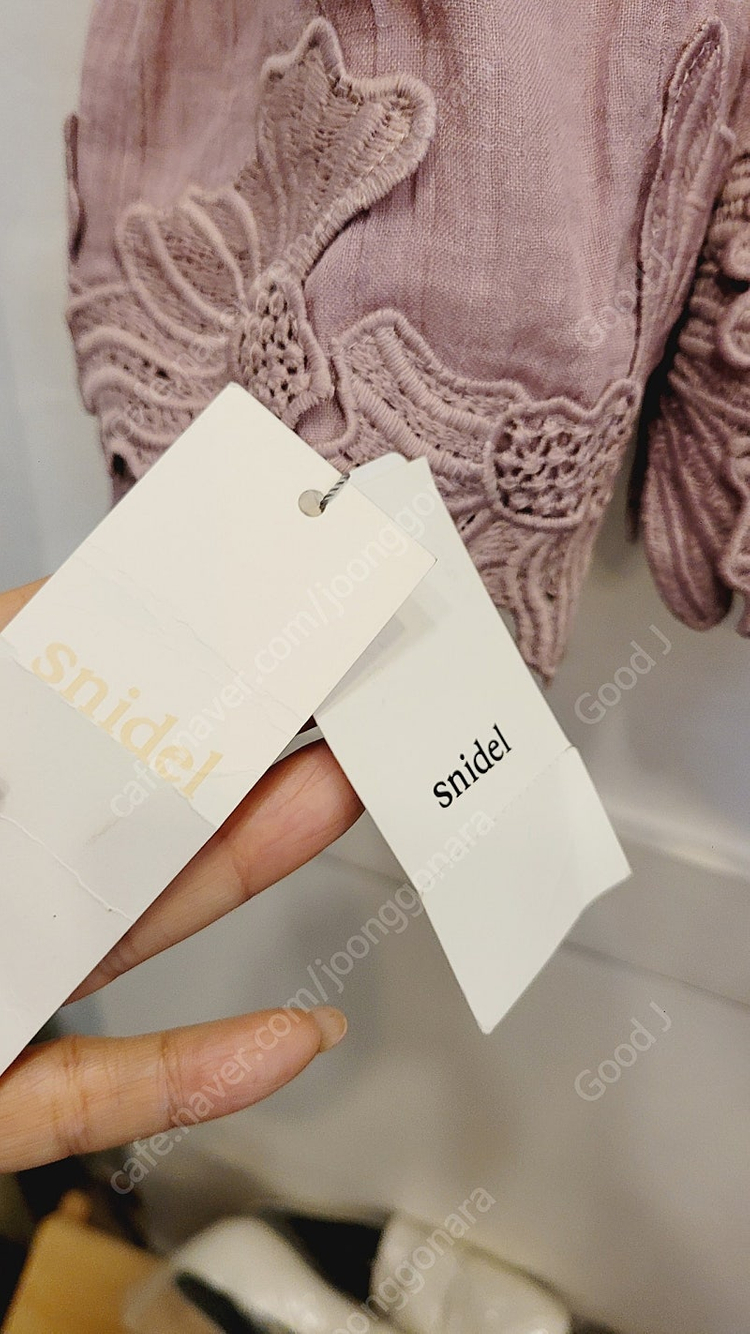 snidel 레이스 린넨 치마반바지. 쥬시쥬디 스퀘어 블라우스&블루종 이미지