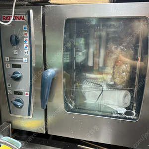 Rational CombiMaster Plus 오븐 라티오넬