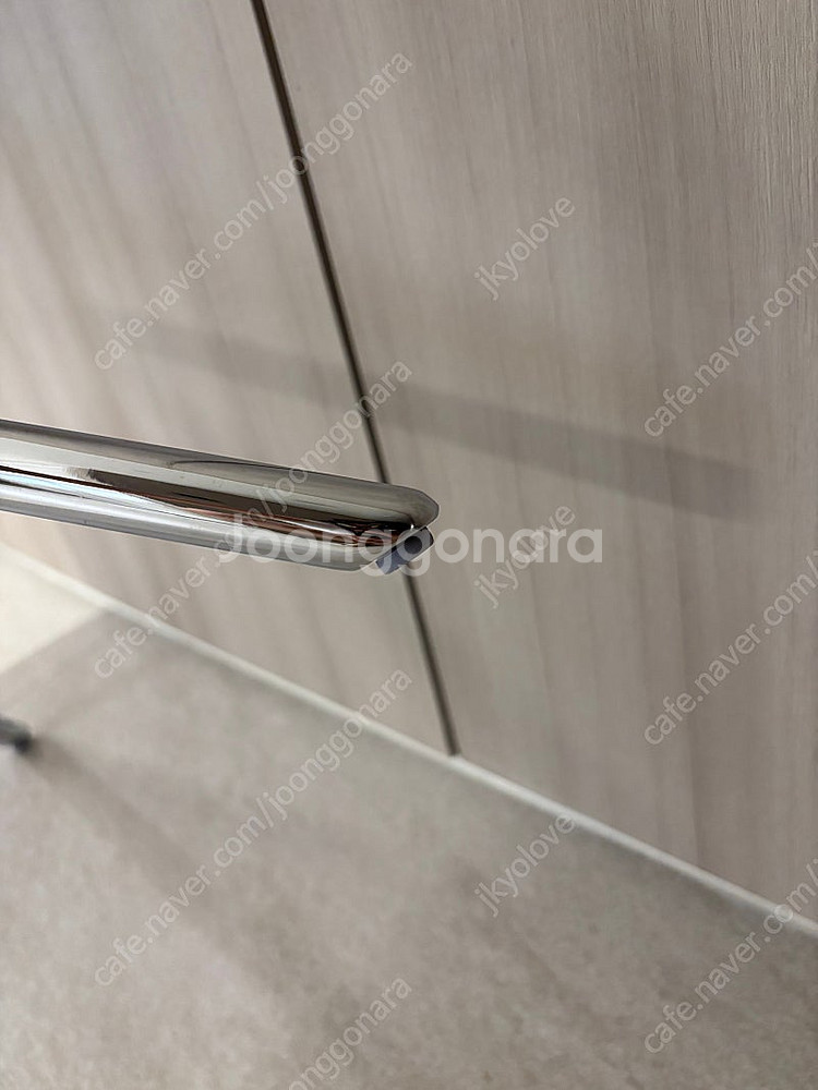 보컨셉 오타와 체어 의자 크롬 블랙 정품--2