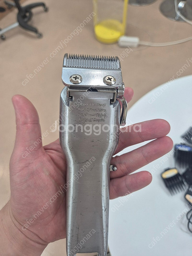 대구 ) 필 더 클래식 클리퍼 바리깡 판매합니다--1