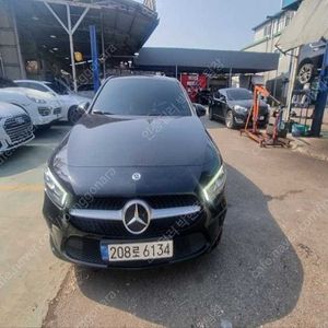 벤츠 A클래스 중고 A클래스 벤츠 중고 2021년식 67,475km A200d 세단 수원중고차