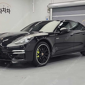 80,175 km 포르쉐 파나메라 중고 포르쉐 중고 2.9 4 E-HEV 중고차구매후기 검정색