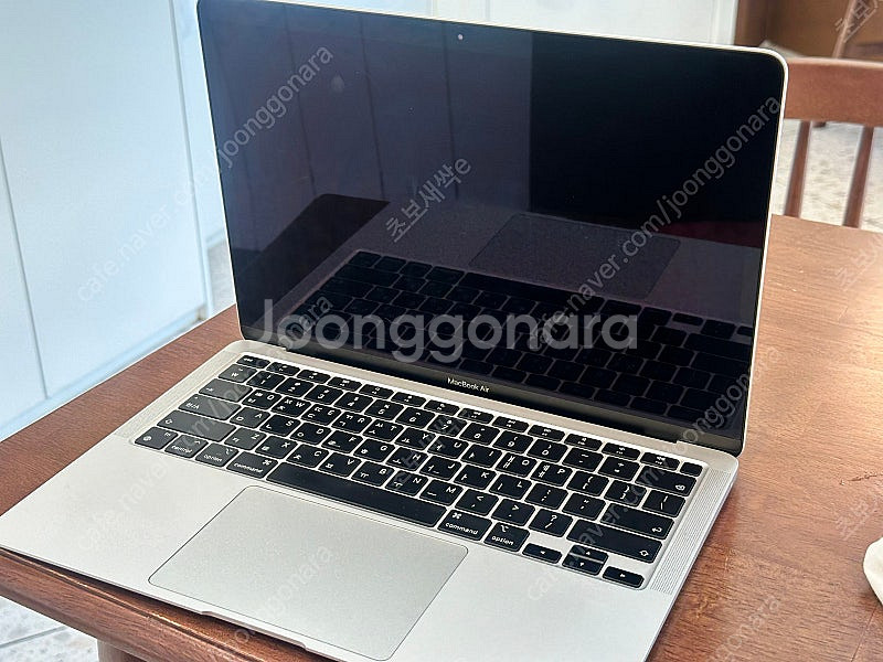 맥북 에어 13 M1 실버(256GB/램16GB)+애케...--3