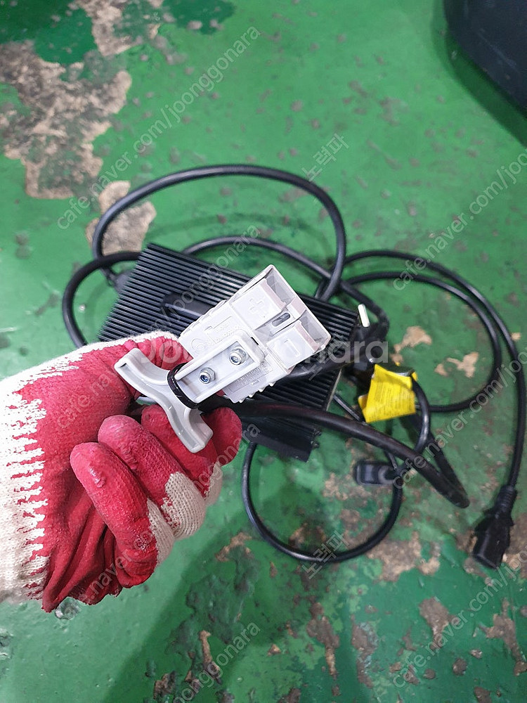 쌍용리프트 지지대 확장형 전동 스태커 CDD-1230W--7