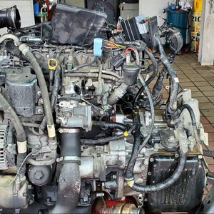 13년식 블랙 프리랜더2 SD4 HSE 198,000km 실내 알몬드 베이지 시트 640만원