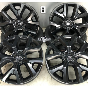팰리세이드 매트블랙 20인치 중고 휠 / 금호타이어 크루젠 HP71 245/50R20
