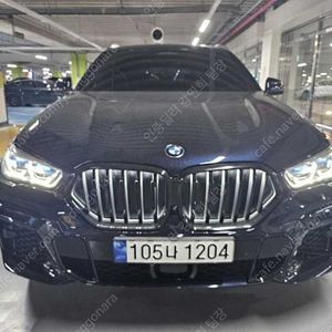 BMW X6 중고차 할부 개인사업자 차량구매 수입중고차 검정색 2023년식 37,733km xDrive 30d M 스포츠 중고차구매