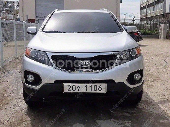 @11년식 쏘렌토 R 디젤 2.0 2WD TLX 최고급...--0