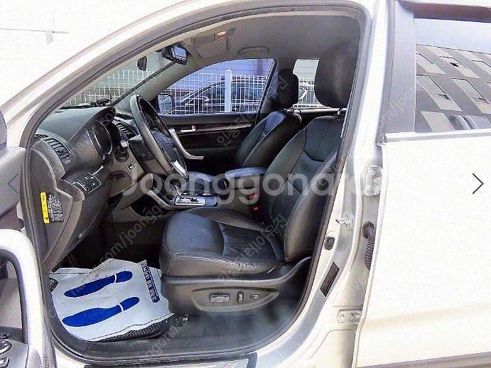@11년식 쏘렌토 R 디젤 2.0 2WD TLX 최고급...--5