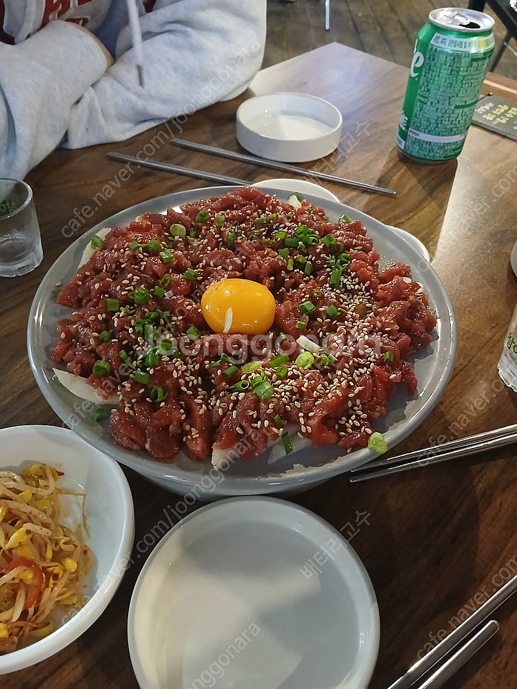 더뉴 pcx 중고 라이트 구해요--0