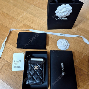 샤넬 클래식 카드지갑 지퍼돌이 멀티 블랙 금장 내장칩 AP1650 새상품
