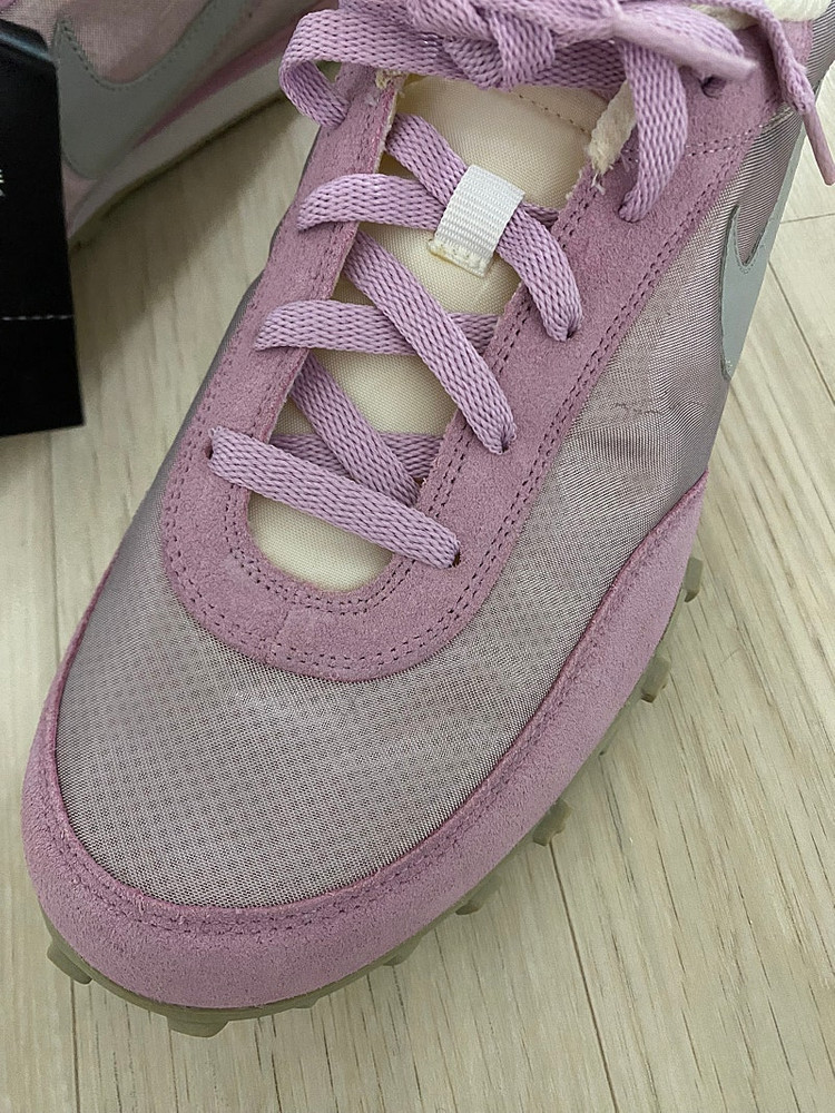 나이키와플레이서 나이키볼텍스 나이키빈티지운동화 나이키ldv 에어조던1 나이키사카이 이미지