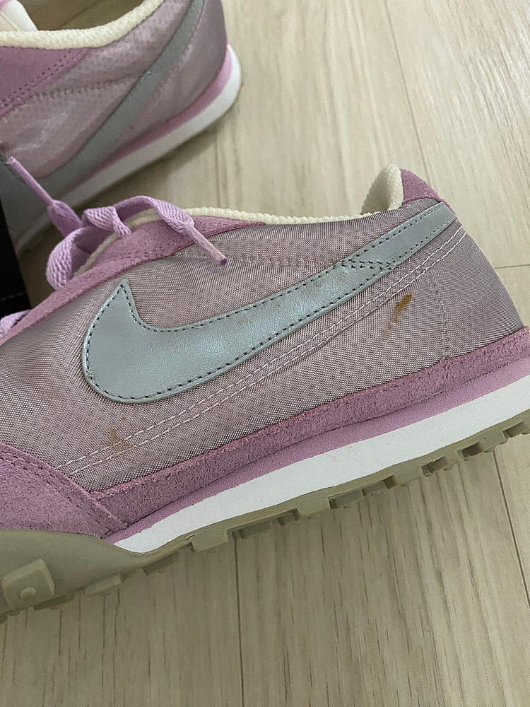 나이키와플레이서 나이키볼텍스 나이키빈티지운동화 나이키ldv 에어조던1 나이키사카이 이미지