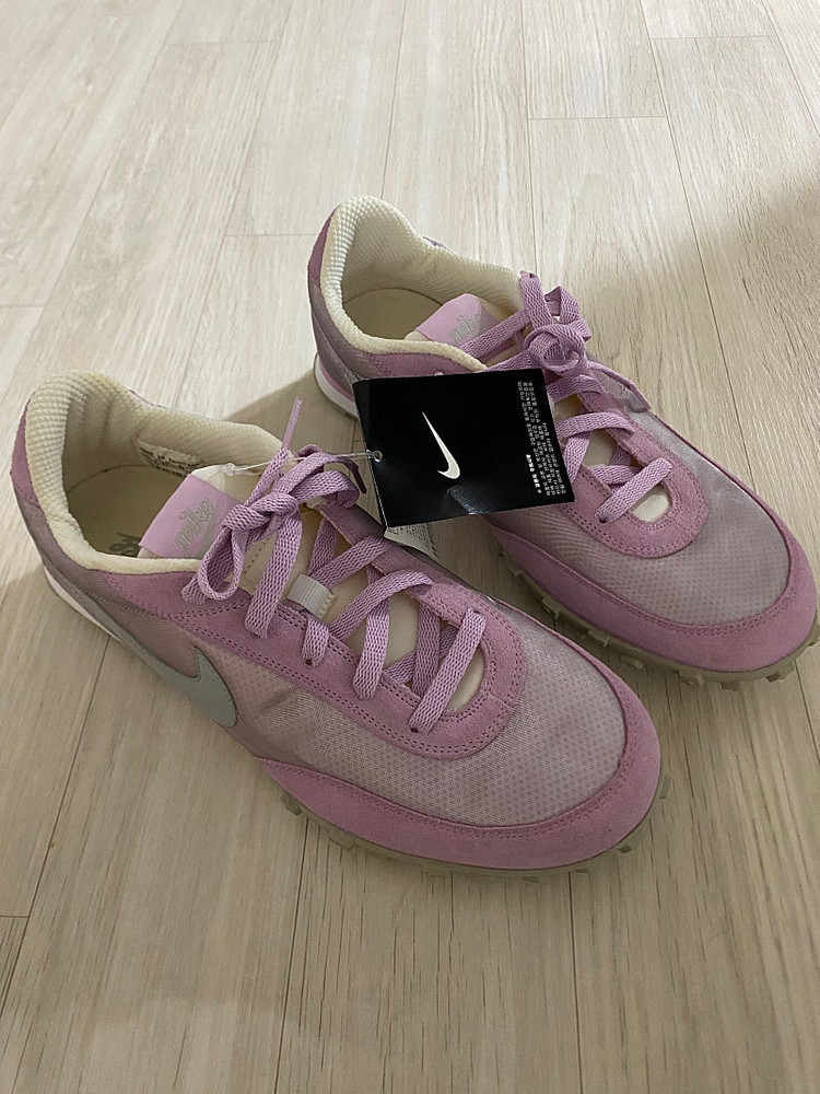 나이키와플레이서 나이키볼텍스 나이키빈티지운동화 나이키ldv 에어조던1 나이키사카이 이미지