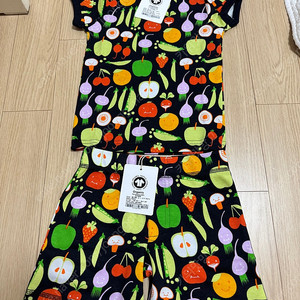 던스 블랙야채 반팔 98 반바지 98104