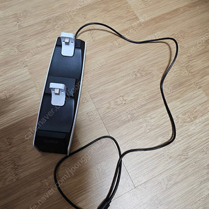 듀얼센스 충전기 조이트론