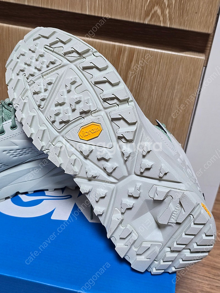 호카 카하 로우 GTX--3