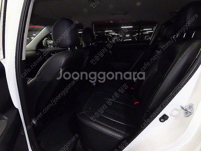 스포티지 중고차 할부 스포티지 SUV 중고차 흰색 20...--8