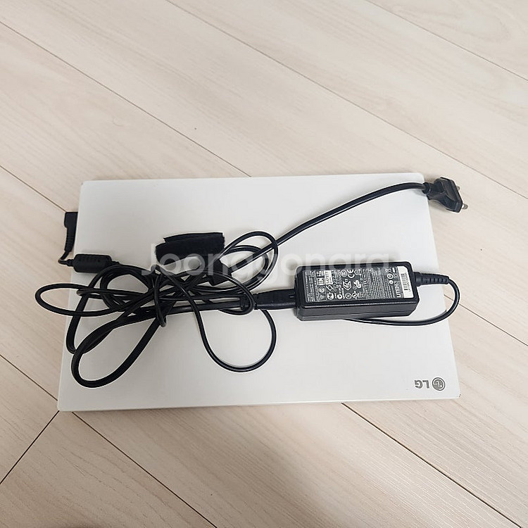LG XNOTE 노트북(모델명: P21) 판매합니다.--4