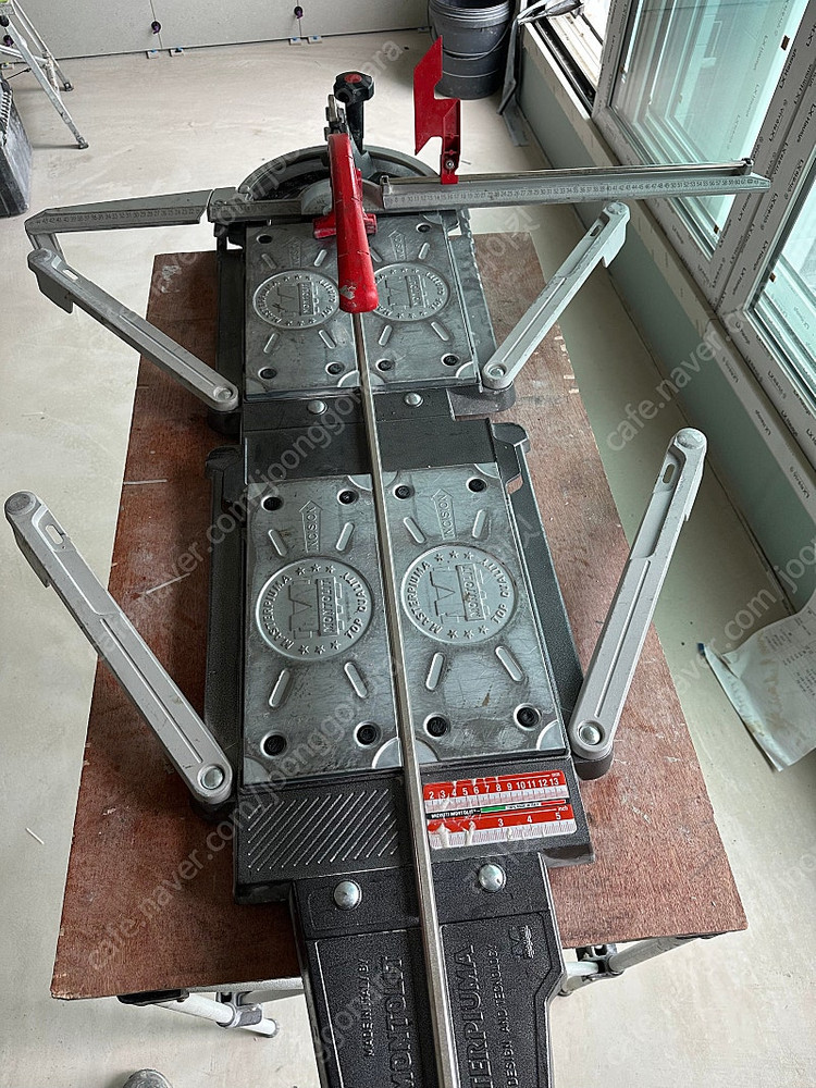 몬트리트신형p5 1300타일커터기 판매합니다 이미지