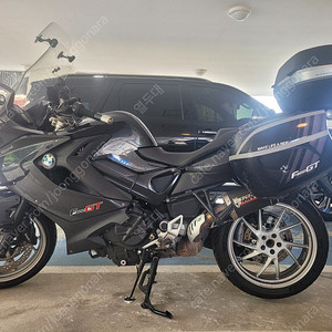 13년식 BMW F800GT 정비 잘되어 있는 차량