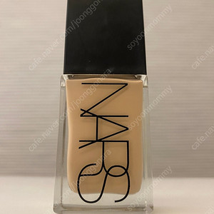 Nars 나스 라이트 리플렉팅 파운데이션 Yulong울롱