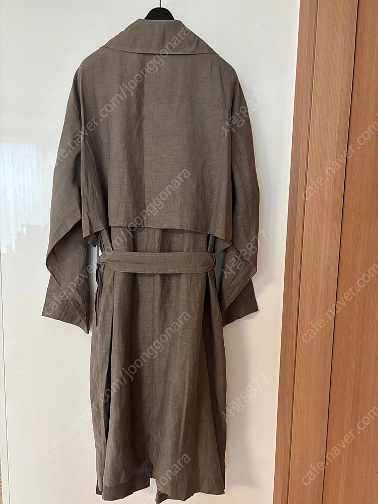 제평 에린블랙 린넨&인견 자켓 점퍼 야상 출근룩 올드머니룩 트렌치 타임마인랑방스타일 이미지