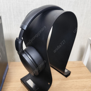 철제 헤드폰 거치대 팝니다