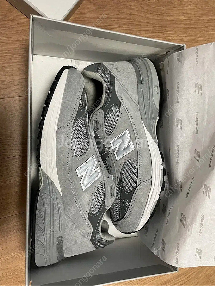 뉴발란스 993 41사이즈 새거--0
