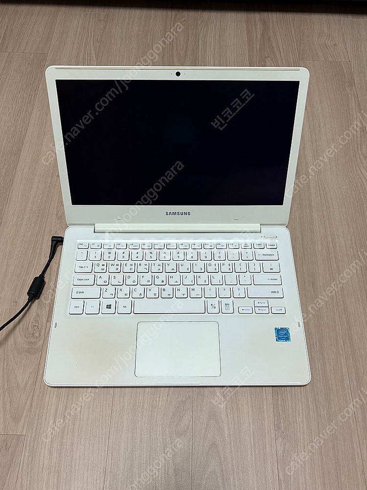 삼성노트북 nt500r3w--1
