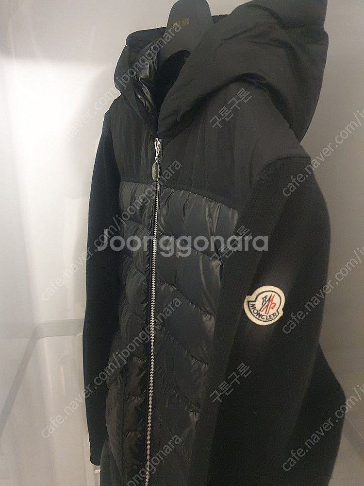 몽클레어 22ss 니트 후드패딩/블랙/XL--1