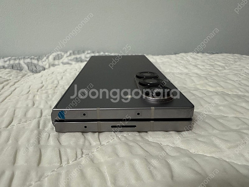 삼성 갤럭시 z폴더6--3