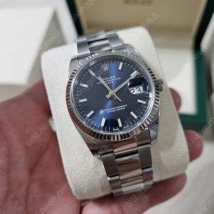 로렉스 오이스터 퍼페츄얼 op 데이트 청판 34mm 플루티드 오이스터 판매합니다.